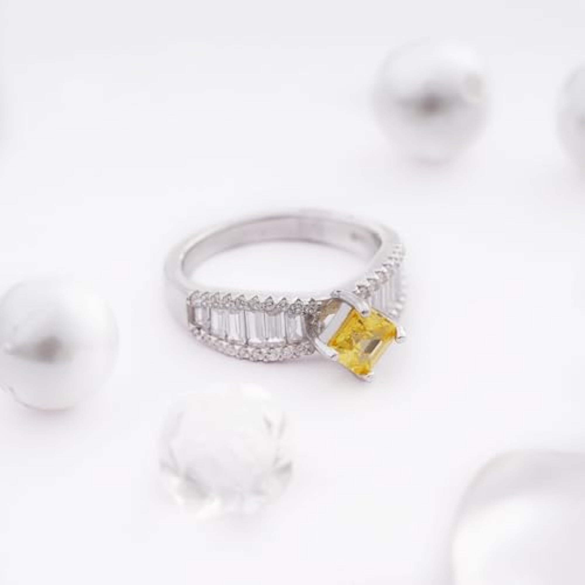 Women's 925 Sterling Silver Yellow Crystal Ring, Elegant Design